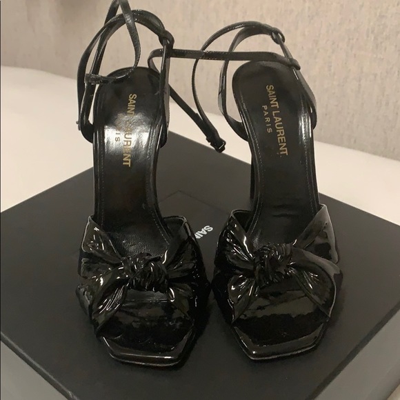 SAINT LAURENT YSL AMY KNOT Black Patent Heels - Picture 6 of 9